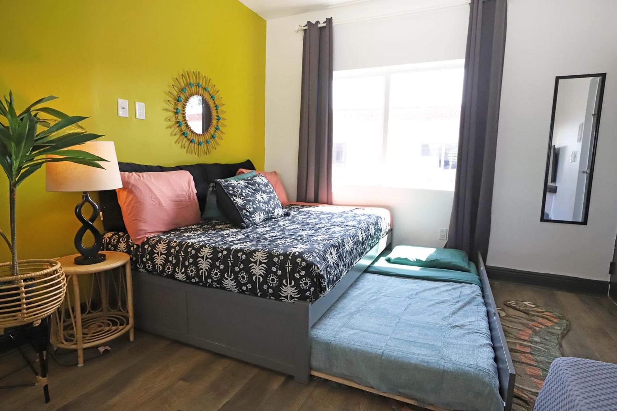 מיאמי ביץ' North Beach Steps To Sea Miami Apartment With Free Parking Family And Pet Friendly מראה חיצוני תמונה